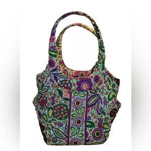 This is a Vera Bradley Side by Side Tote bag in the Retired pattern Viva La Vera